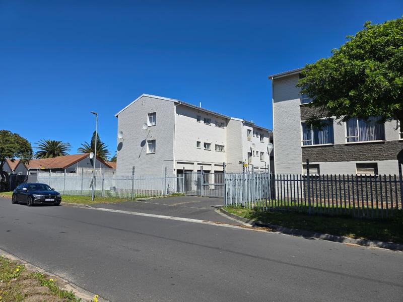 To Let 2 Bedroom Property for Rent in Thornton Western Cape